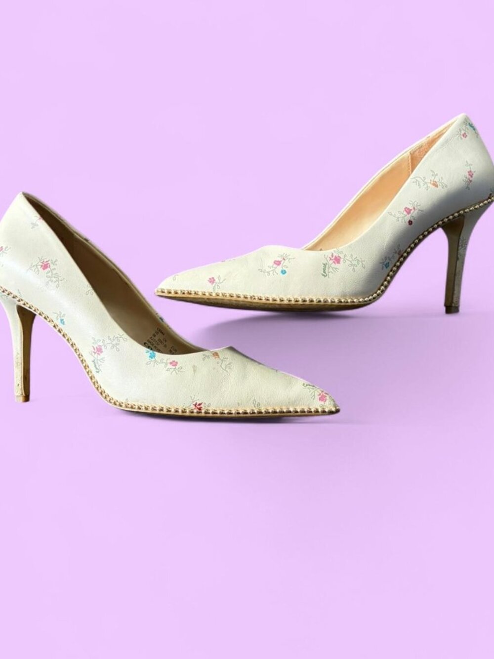 Coach cream pointed floral print kitten heels with gold studs   Some scuffs but